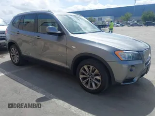 2013 BMW X3 xDrive28i with VIN 5UXWX9C59D0A17792, listed as a IAAI auction lot 41902533 with 63,104 mi miles. Bid and sale history available at carsss.com. Image 1.