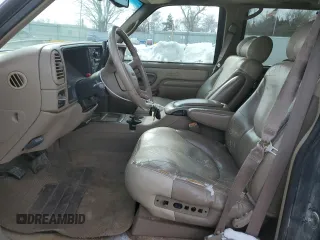 2000 GMC Denali z VIN 1GKEK13R0YR151206, wystawiony jako Copart lot #45600725 z przebiegiem 227 169 mil mil oraz Czysty tytuł • Clean title. Historia ofert i sprzedaży dostępna na DreamBid. Obrazek 7.