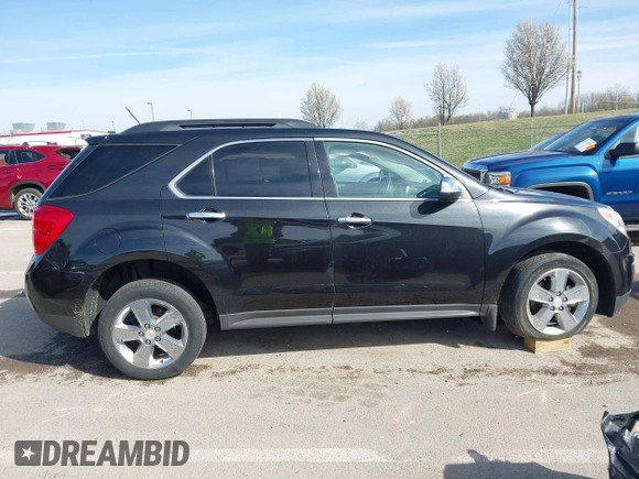 2015 Chevrolet Equinox LT z VIN 2GNFLFEK5F6181599, wystawiony jako IAAI lot #41825281 z przebiegiem 134 165 mil mil oraz . Historia ofert i sprzedaży dostępna na DreamBid. Obrazek 13.