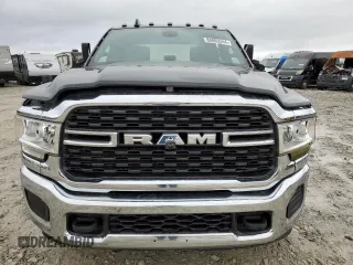 2022 Ram 3500 Tradesman with VIN 3C63RPGL4NG291334, listed as a Copart auction lot 80863244 with 6,181 mi miles and Salvage Title. Bid and sale history available at carsss.com. Image 5.