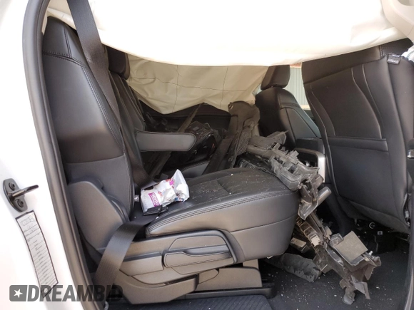 2024 Ford Expedition Max XLT with VIN 1FMJK1J8XREA29588, listed as a Copart auction lot 53711395 with 32,783 mi miles and Non repairable. Bid and sale history available at DreamBid. Image 11.