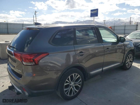 2017 Mitsubishi Outlander ES with VIN JA4AD2A39HZ019418, listed as a Copart auction lot 48979315 with 122,790 mi miles and Clean Title. Bid and sale history available at carsss.com. Image 3.
