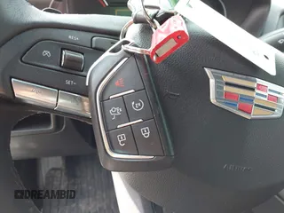 2022 Cadillac CT4 Luxury z VIN 1G6DJ5RK3N0114231, wystawiony jako IAAI lot #42064458 z przebiegiem 18 753 mil mil oraz . Historia ofert i sprzedaży dostępna na DreamBid. Obrazek 11.
