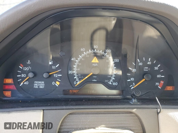 1997 Mercedes-Benz E-Class with VIN WDBJF55F4VJ034892, listed as a Copart auction lot 89406595 with 118,494 mi miles and Salvage Title. Bid and sale history available at carsss.com. Image 9.