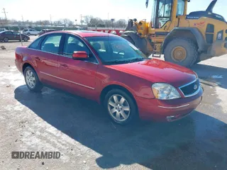 2006 Ford Five Hundred SEL with VIN 1FAFP24166G135526, listed as a IAAI auction lot 41777047 with 164,773 mi miles. Bid and sale history available at carsss.com. Image 1.