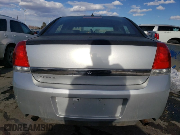 2011 Chevrolet Caprice z VIN 6G1MK5T27BL541758, wystawiony jako Copart lot #88251805 z przebiegiem 106 091 mil mil oraz Szkoda całkowita • Salvage title. Historia ofert i sprzedaży dostępna na DreamBid. Obrazek 6.