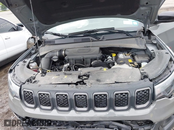 2023 Jeep Compass Trailhawk with VIN 3C4NJDDNXPT562694, listed as a IAAI auction lot 42370873 with 21,988 mi miles and . Bid and sale history available at DreamBid. Image 10.