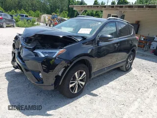 2018 Toyota RAV4 XLE z VIN 2T3WFREVXJW491725, wystawiony jako IAAI lot #42216365 z przebiegiem 76 365 mil mil oraz . Historia ofert i sprzedaży dostępna na DreamBid. Obrazek 2.