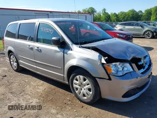 2017 Dodge Grand Caravan SE z VIN 2C4RDGBG3HR549319, wystawiony jako IAAI lot #42390747 z przebiegiem 145 947 mil mil oraz . Historia ofert i sprzedaży dostępna na DreamBid. Obrazek 1.