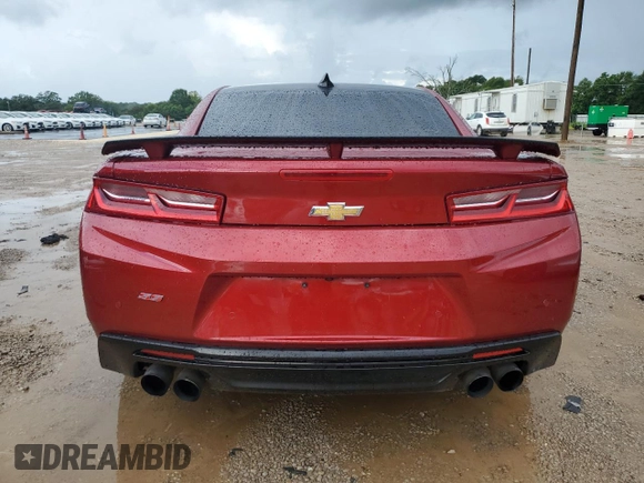 2017 Chevrolet Camaro 2SS with VIN 1G1FG1R71H0166432, listed as a Copart auction lot 66192895 with 70,238 mi miles and Clean title. Bid and sale history available at DreamBid. Image 6.