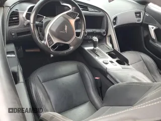 2015 Chevrolet Corvette 1LT с VIN 1G1YB2D71F5102492, выставлен на аукционе Copart как лот 52901085 с пробегом Не указан миль и Списание • Salvage title. История ставок и продаж доступна на DreamBid. Изображение 8.