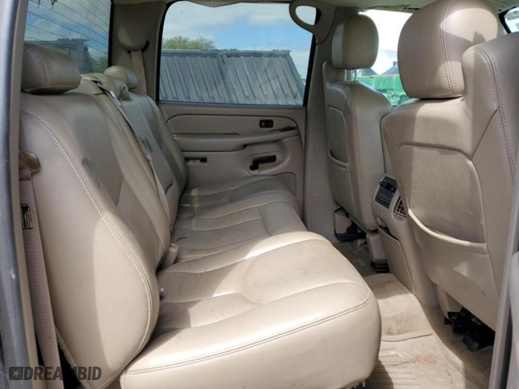 2005 Chevrolet Silverado 1500 LS with VIN 2GCEK13T551363305, listed as a Copart auction lot 45671335 with 179,592 mi miles and Non Repairable. Bid and sale history available at carsss.com. Image 10.