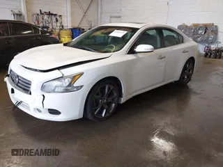 2013 Nissan Maxima SV z VIN 1N4AA5AP6DC804257, wystawiony jako IAAI lot #42264222 z przebiegiem 206 818 mil mil oraz . Historia ofert i sprzedaży dostępna na DreamBid. Obrazek 2.