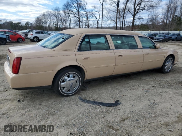 2004 Cadillac DeVille Limousine z VIN 1GEEH90Y34U550632, wystawiony jako Copart lot #47804485 z przebiegiem 54 382 mil mil oraz Czysty tytuł • Clean title. Historia ofert i sprzedaży dostępna na DreamBid. Obrazek 3.