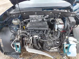 2021 Volkswagen Atlas SE with VIN 1V2LC2CA2MC228525, listed as a IAAI auction lot 42127917 with 74,707 mi miles and . Bid and sale history available at DreamBid. Image 10.