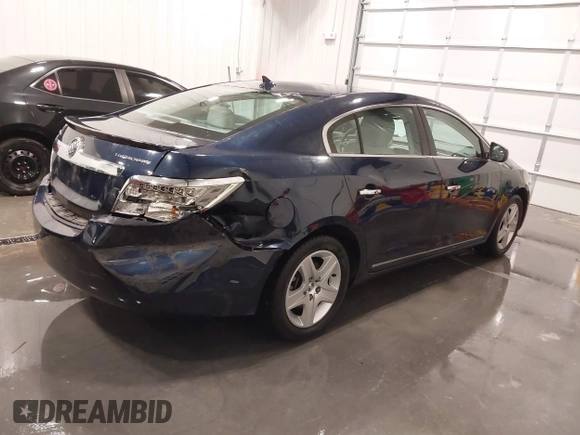 2011 Buick LaCrosse CX with VIN 1G4GA5EC0BF368072, listed as a IAAI auction lot 41395506 with 85,197 mi miles. Bid and sale history available at carsss.com. Image 4.
