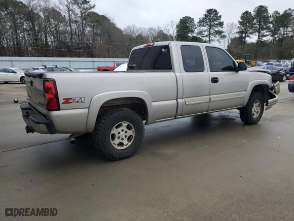 2004 Chevrolet Silverado 1500 LS with VIN 2GCEK19T341217619, listed as a Copart auction lot 88540575 with 255,782 mi miles and Salvage Title. Bid and sale history available at carsss.com. Image 3.