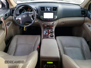 2012 Toyota Highlander Hybrid Limited with VIN JTEDC3EH7C2005032, listed as a Copart auction lot 85817754 with 104,674 mi miles and Salvage Title. Bid and sale history available at carsss.com. Image 8.
