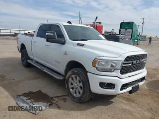 2023 Ram 2500 Big Horn z VIN 3C6UR5DL0PG651540, wystawiony jako IAAI lot #41563100 z przebiegiem 9 649 mil mil oraz . Historia ofert i sprzedaży dostępna na DreamBid. Obrazek 1.