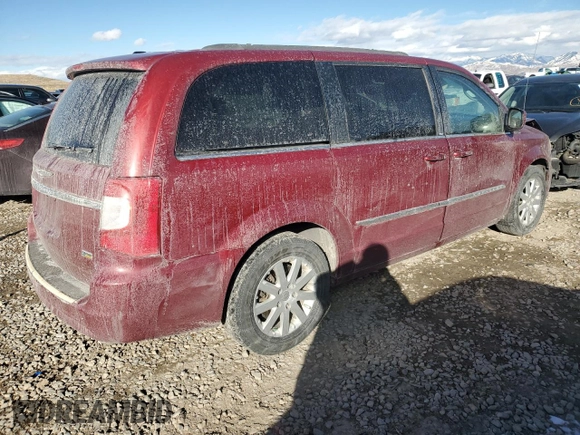 2014 Chrysler Town & Country Touring with VIN 2C4RC1BG0ER307003, listed as a Copart auction lot 44951475 with 135,245 mi miles and Salvage Title. Bid and sale history available at carsss.com. Image 3.