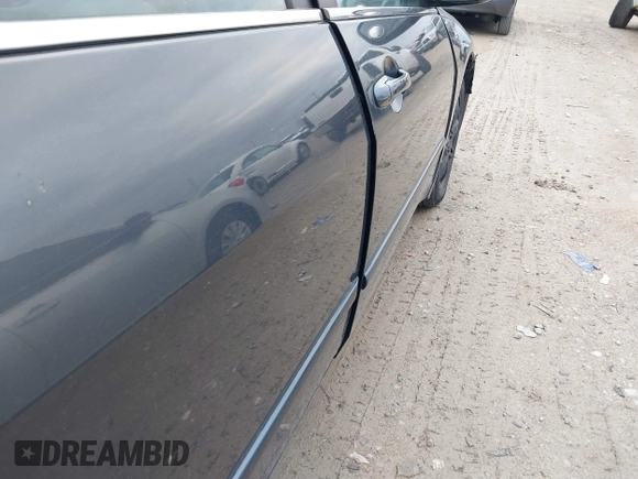 2003 Honda Accord LX z VIN 1HGCM56343A070391, wystawiony jako IAAI lot #41845069 z przebiegiem 297 781 mil mil oraz . Historia ofert i sprzedaży dostępna na DreamBid. Obrazek 14.