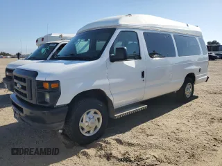 2008 Ford Econoline Cargo with VIN 1FT2S34L28DA63839, listed as a Copart auction lot 66370885 with 131,244 mi miles and Clean title. Bid and sale history available at DreamBid. Image 1.