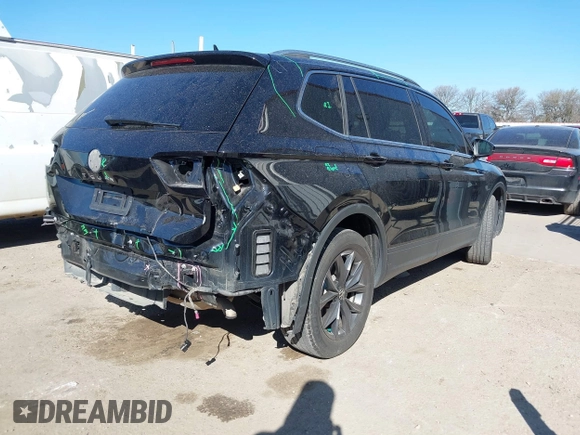 2023 Volkswagen Tiguan SE with VIN 3VV3B7AX3PM085470, listed as a IAAI auction lot 41731153 with 14,911 mi miles and . Bid and sale history available at DreamBid. Image 4.
