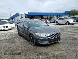 2020 Ford Fusion SE z VIN 3FA6P0HD1LR252332, wystawiony jako Copart lot #58123365 z przebiegiem 76 410 mil mil oraz Szkoda całkowita • Salvage title. Historia ofert i sprzedaży dostępna na DreamBid. Obrazek 13.