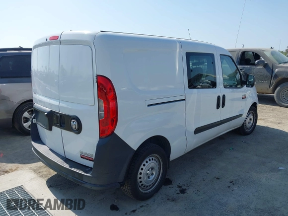2019 Ram ProMaster City Cargo Tradesman z VIN ZFBHRFAB4K6N81095, wystawiony jako IAAI lot #42350761 z przebiegiem 93 324 mil mil oraz . Historia ofert i sprzedaży dostępna na DreamBid. Obrazek 4.