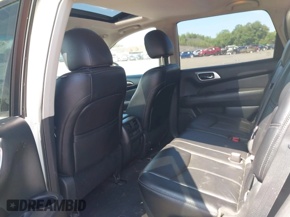 2015 Nissan Pathfinder Platinum with VIN 5N1AR2MMXFC615001, listed as a IAAI auction lot 42810501 with 206,247 mi miles and . Bid and sale history available at DreamBid. Image 8.