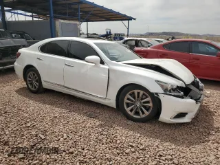 2013 Lexus LS 460 z VIN JTHBL5EF2D5115068, wystawiony jako Copart lot #50638275 z przebiegiem 84 817 mil mil oraz Szkoda całkowita • Salvage title. Historia ofert i sprzedaży dostępna na DreamBid. Obrazek 4.