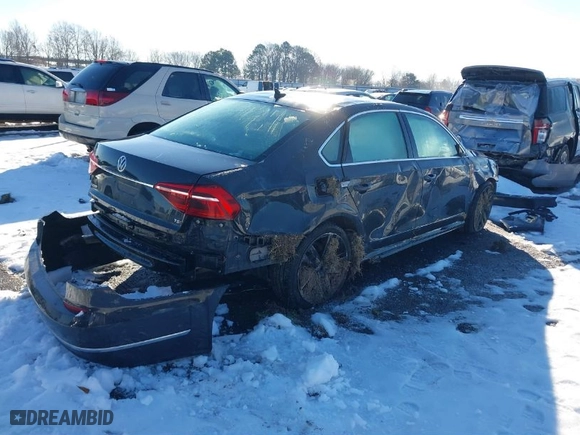 2017 Volkswagen Passat R-Line w/Comfort Pkg with VIN 1VWDT7A34HC061000, listed as a IAAI auction lot 41284332 with 1 mi miles. Bid and sale history available at carsss.com. Image 4.
