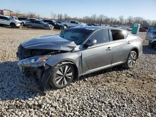2019 Nissan Altima 2.5 SV with VIN 1N4BL4DV3KC157543, listed as a Copart auction lot 50206525 with 0 mi miles and Salvage Title. Bid and sale history available at carsss.com. Image 1.