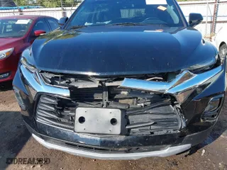 2019 Chevrolet Blazer with VIN 3GNKBBRA0KS665445, listed as a IAAI auction lot 40626408 with 70,539 mi miles. Bid and sale history available at carsss.com. Image 6.