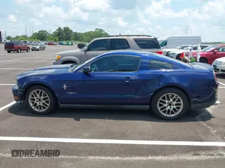 2012 Ford Mustang Premium with VIN 1ZVBP8AM1C5257581, listed as a IAAI auction lot 42546982 with 282,995 mi miles and . Bid and sale history available at DreamBid. Image 14.