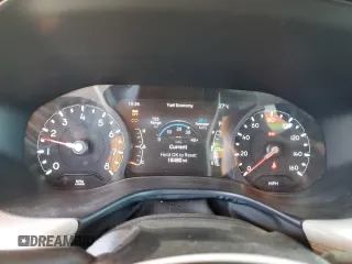2025 Jeep Compass Limited z VIN 3C4NJDCN6ST525944, wystawiony jako Copart lot #65238385 z przebiegiem 18 480 mil mil oraz Czysty tytuł • Clean title. Historia ofert i sprzedaży dostępna na DreamBid. Obrazek 9.