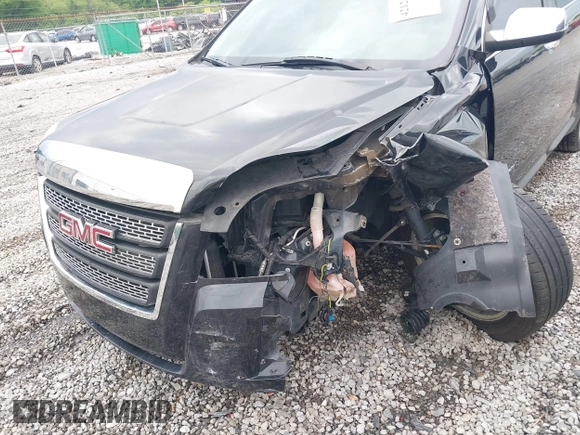 2011 GMC Terrain SLT-2 z VIN 2CTALWEC7B6216170, wystawiony jako IAAI lot #42124328 z przebiegiem 150 082 mil mil oraz . Historia ofert i sprzedaży dostępna na DreamBid. Obrazek 6.