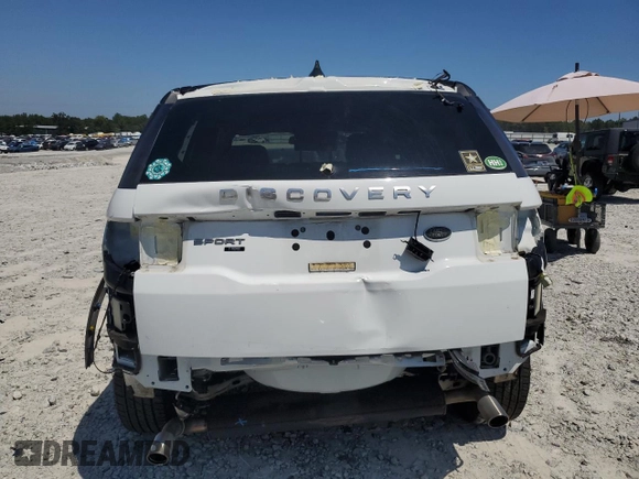 2018 Land Rover Discovery with VIN SALCT2RX5JH749971, listed as a Copart auction lot 68602314 with 57,434 mi miles and Salvage Title. Bid and sale history available at DreamBid. Image 6.