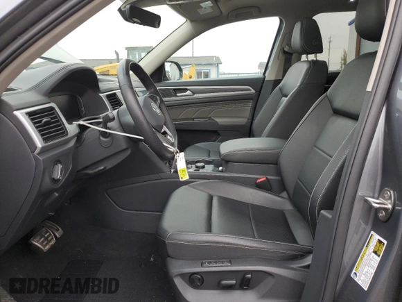 2023 Volkswagen Atlas SEL R-Line Black with VIN 1V2SR2CA0PC552989, listed as a Copart auction lot 78091744 with 37,644 mi miles and Salvage title. Bid and sale history available at DreamBid. Image 7.