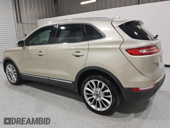 2017 Lincoln MKC Reserve with VIN 5LMCJ3C94HUL50945, listed as a Copart auction lot 61729945 with 66,179 mi miles and Clean title. Bid and sale history available at DreamBid. Image 2.
