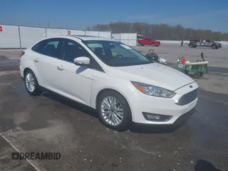 2016 Ford Focus Titanium с VIN 1FADP3J27GL359200, выставлен на аукционе IAAI как лот 42005989 с пробегом 135 589 миль миль и . История ставок и продаж доступна на DreamBid. Изображение 1.