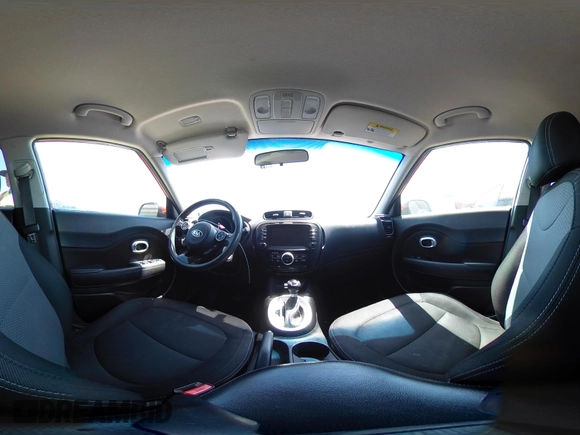 2019 Kia Soul + with VIN KNDJP3A53K7022595, listed as a IAAI auction lot 42045329 with 104,487 mi miles. Bid and sale history available at carsss.com. Image 18.