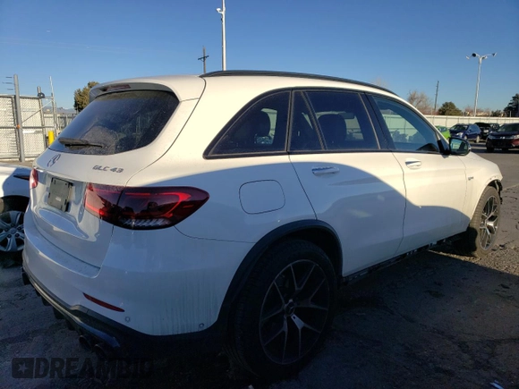 2021 Mercedes-Benz GLC with VIN W1N0G6EBXMF945798, listed as a Copart auction lot 88823235 with 34,317 mi miles and Salvage Title. Bid and sale history available at carsss.com. Image 3.