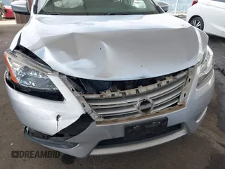 2015 Nissan Sentra SV z VIN 3N1AB7AP9FY319370, wystawiony jako IAAI lot #42098193 z przebiegiem 95 099 mil mil oraz . Historia ofert i sprzedaży dostępna na DreamBid. Obrazek 6.