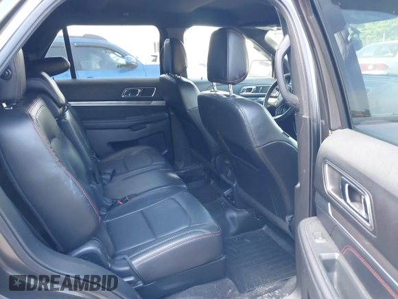 2018 Ford Explorer Sport z VIN 1FM5K8GT9JGC59377, wystawiony jako IAAI lot #42233498 z przebiegiem 103 479 mil mil oraz . Historia ofert i sprzedaży dostępna na DreamBid. Obrazek 8.