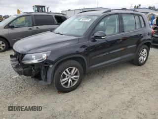 2017 Volkswagen Tiguan S with VIN WVGAV7AX6HK001501, listed as a Copart auction lot 55836315 with 116,052 mi miles and Salvage Title. Bid and sale history available at DreamBid. Image 1.