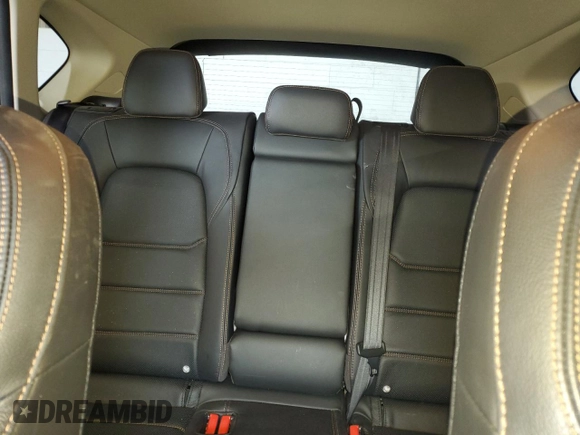 2023 Mazda CX-5 S Premium with VIN JM3KFBDM1P0223410, listed as a Copart auction lot 46282525 with 35,902 mi miles and Salvage Title. Bid and sale history available at DreamBid. Image 10.