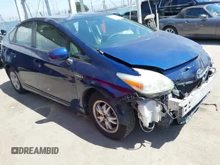 2011 Toyota Prius I with VIN JTDKN3DU5B5343613, listed as a IAAI auction lot 42008657 with 137,578 mi miles. Bid and sale history available at carsss.com. Image 1.