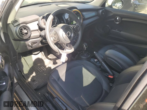 2020 MINI Hardtop Cooper with VIN WMWXR3C0XL2M31386, listed as a Copart auction lot 51746645 with 41,354 mi miles and Salvage title. Bid and sale history available at DreamBid. Image 8.