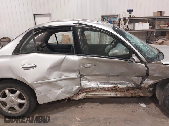 2004 Buick Regal LS с VIN 2G4WB52K841359859, выставлен на аукционе IAAI как лот 41465063 с пробегом Не указан миль и . История ставок и продаж доступна на DreamBid. Изображение 6.